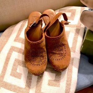 Special Edition Tory Burch clog heels. Size 8
